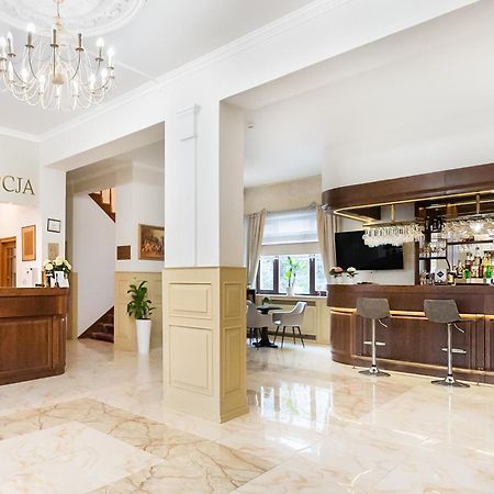 Hotel Arkadia Varşova Dış mekan fotoğraf