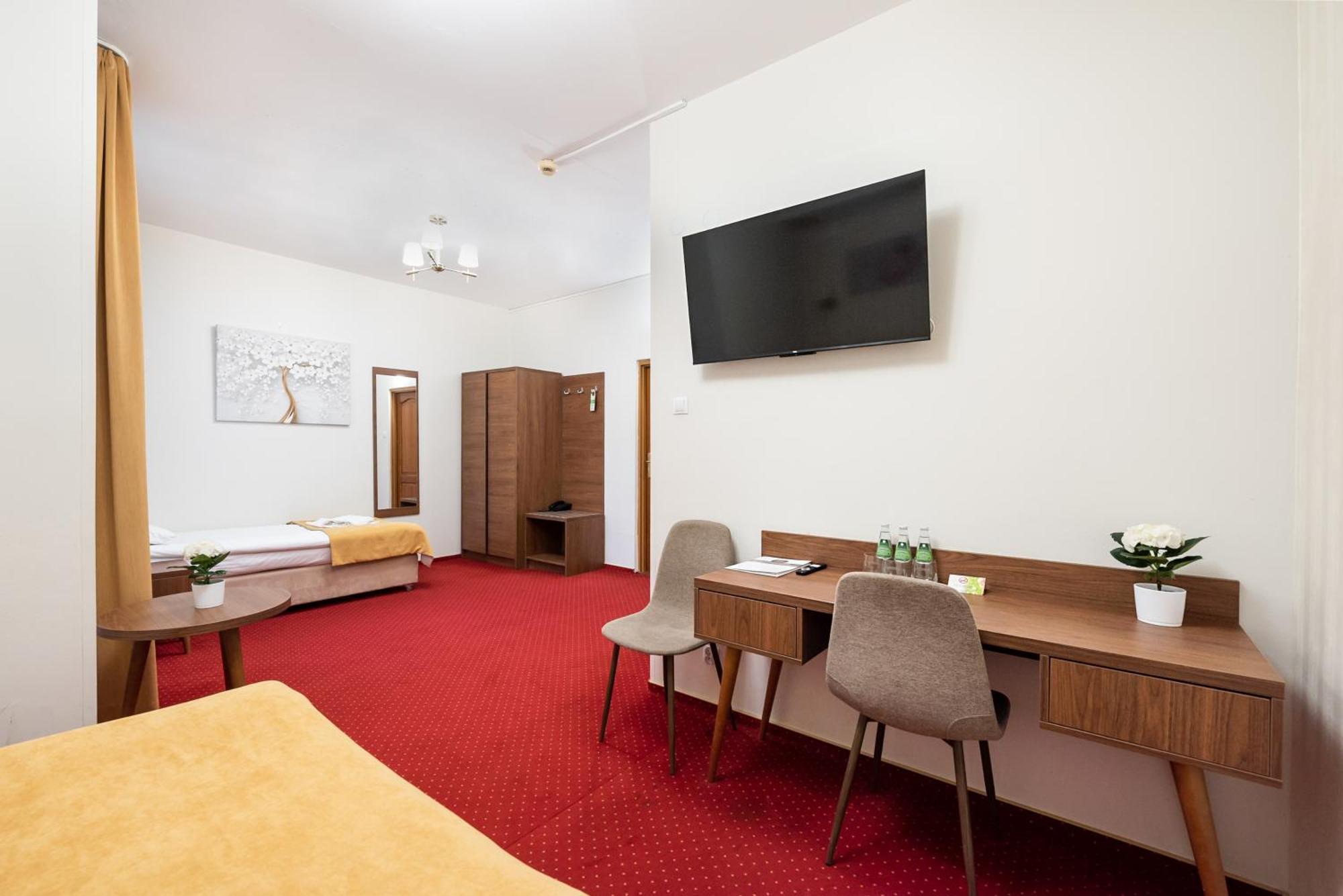 Hotel Arkadia Varşova Dış mekan fotoğraf