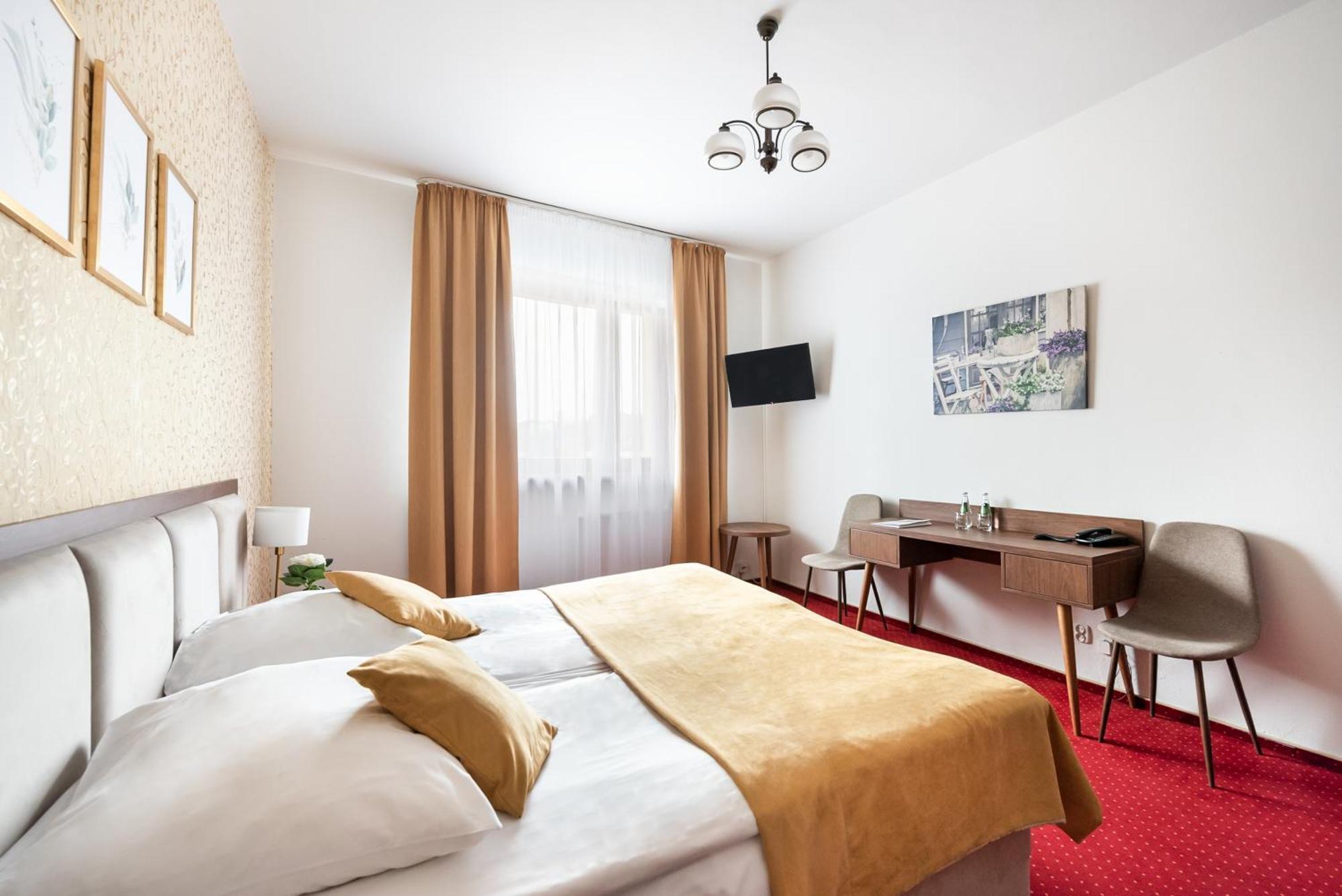 Hotel Arkadia Varşova Dış mekan fotoğraf