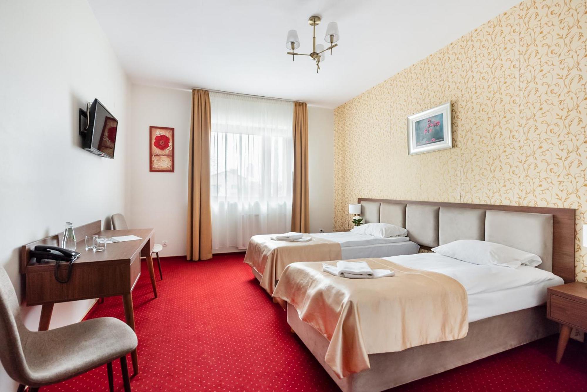 Hotel Arkadia Varşova Dış mekan fotoğraf